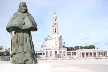 Santuário de Fátima - Portugal. Estátua do Papa em Fátima.