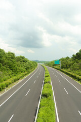 Obraz premium Country Expressway in Northeast China in Sunny Days