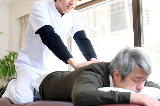 11 917 Best Guy Massage Images Stock Photos Vectors Adobe Stock