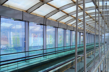 escalator, movement, movement, passage, building.