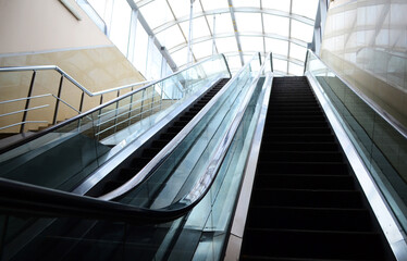 escalator, movement, movement, passage, building.