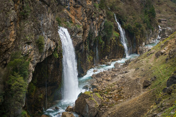 Fototapeta na wymiar Kapuzbasi waterfalls in Aladaglar National Park in Turkey