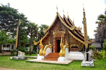 Fototapeta premium Lai Kham chapel have a lot of genuine gold leaf. Located in Sri Don Chai Temple, Which is the first temple of Pai town in Mae Hong Son Province, THAILAND.