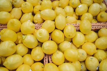 lemons on the market