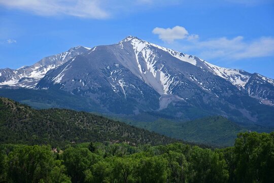 the picturesque twin summits of mount sopris on a sunny summer day in the rocky mountains, near carbondale, colorado 