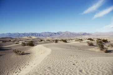 Fototapeta na wymiar USA, DEATH VALLEY: Scenic landscape view of the desert with mountains