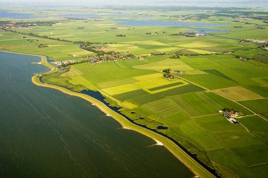 Akkers, Farmland