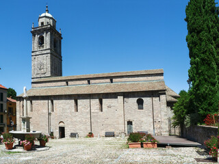 Bellagio, Church of S. Giacomo,12th century.Romanesque style church  made with blocks of Moltrasio...