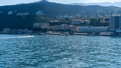 Fototapeta na wymiar Seascape with a view of the coastline of Yalta