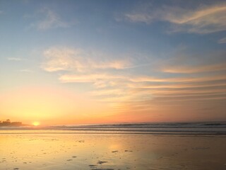 Obraz premium Sunrise on the beach 