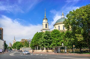 Fototapeta na wymiar Church of the Great Ascension on Bolshaya Nikitskaya Street in Moscow