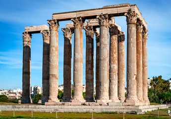 Fotobehang View of the Temple of Olympian Zeus aka the Olympieion or Columns of the Olympian Zeus, a former colossal temple at the center of Athens, Greece. © Apostolis Giontzis