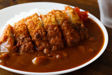 カツカレー