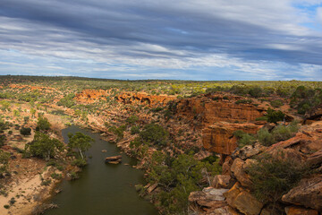 Fototapeta na wymiar オーストラリア　西オーストラリア州にあるカルバリー国立公園のマーチソン川渓谷