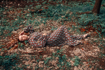 feathers fall on the girl