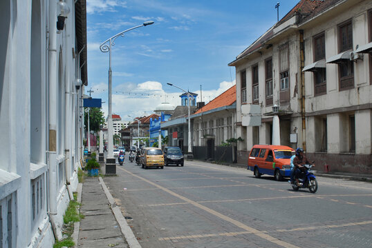 Street view in old town Semarang © Afif