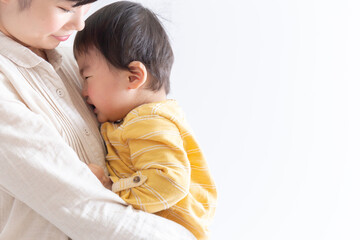 泣く・子供・育児・子育て