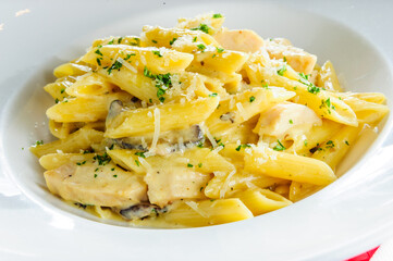 Pasta with sauce.