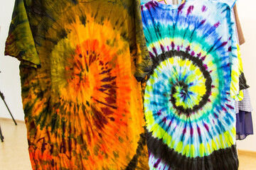Photos of fabric coloring by hand