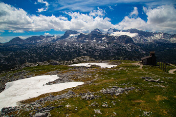 Fototapeta na wymiar Austrian alps. Dachstein 2340 m.