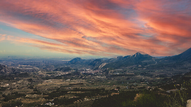 Los mejores paisajes a todo color y los mejores miradores con incre&iacute;bles atardeceres