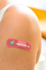 sparadrap pansement vaccin vacinado vacinada Portugal portugais covid-19 coronavirus injection