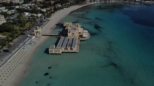 spiaggia di modello in sicilia
