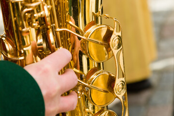 Musikverein spielt - Detail Musikinstrument