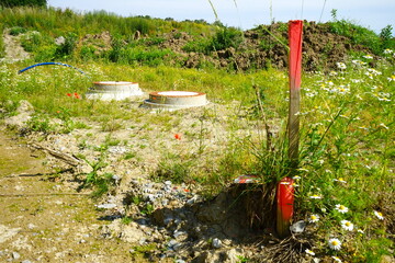 Baugrundstück, unbebautes Grundstück mit Abmarkung und Kanalisation, Bauen, Planen, Wohnen