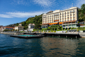 Naklejka premium centre of lake como from Varenna to Lenno