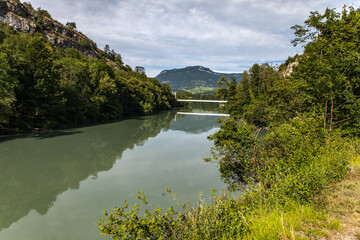 Fototapeta na wymiar Yenne (Savoie, France) - Vue panoramique du Rhône dans les gorges de la Balme