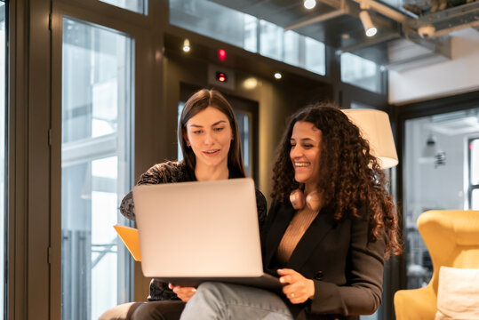 Business Women Working Together