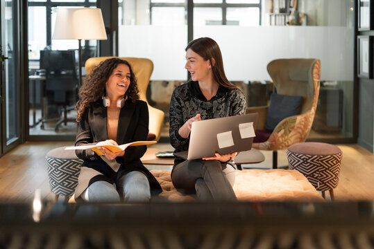 Business Women Working Together