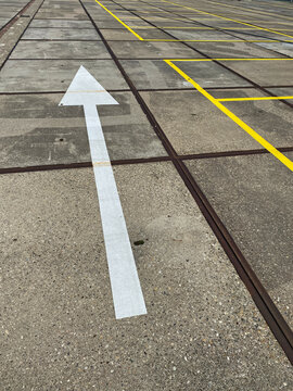road with arrow