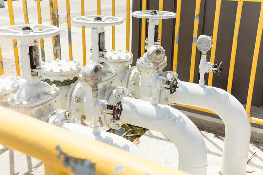 White Valve