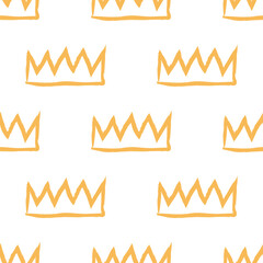 Seamless pattern of hand drawn grunge crown tags on white background.