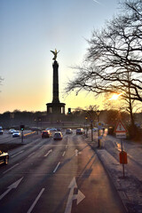 Fototapeta na wymiar monument at sunset