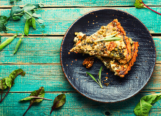 Savory pie with chards and green pea