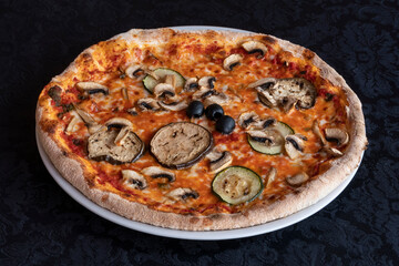 Pizza hortolana con verduras