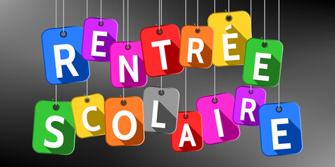 École - Rentrée Scolaire - Badges Suspendus et Tableau