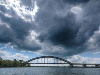 De Kuilenburgse spoorbrug over de Lek bij Culemborg