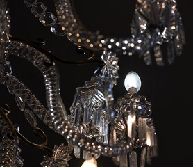 lustre en cristal...église de Deneuvre