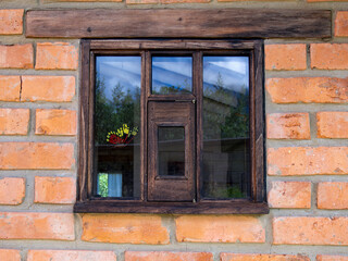 Close-up photography of a wooden window of a contry house near the colonial town of Villa de Leyva, in the central Andean mountains of Colombia.