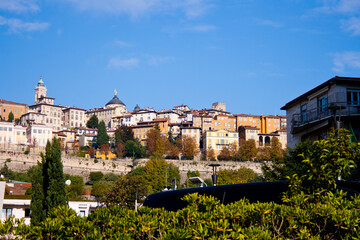 Fototapeta na wymiar view of the old town Bergamo in Italy