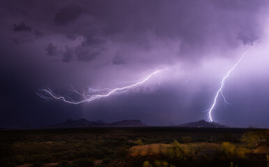 Fototapeta na wymiar Lightning Over Tombstone