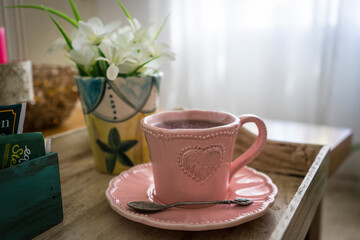 Fototapeta na wymiar cup of tea with flowers