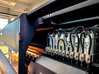 UV printer small size and print head
