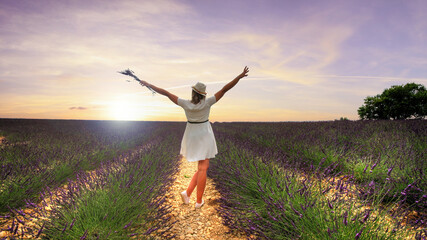 Girl in lavender in south of France - 444099427