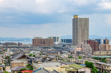Fototapeta na wymiar 滋賀県の大津市の都市風景