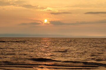 Fototapeta premium sunset over the sea